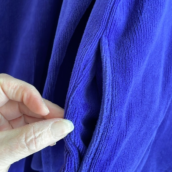 Koret Sport two piece velour suit, size large. Tub 5.  Make Offer! - Picture 7 of 8